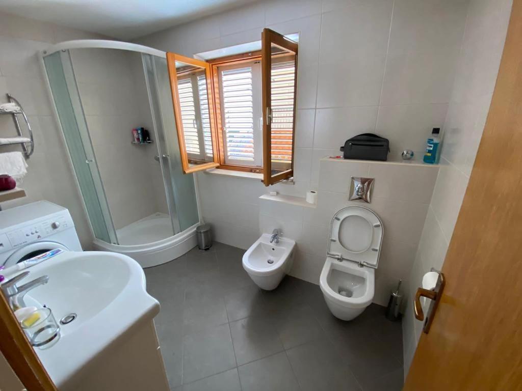 Altea Holidey Home With Jacuzzi And Free Parking Макарска Екстериор снимка